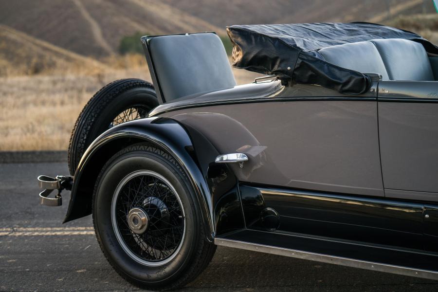 Детали экстерьера Lincoln Model L Roadster by Brunn 1925 года  (фото 22 из 29)